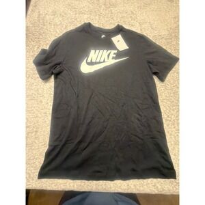 Nike Mens TShirt Black White Logo Tee The Nike Tee Size M NWT